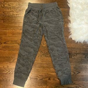 camouflage joggers